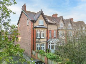 Photo 20- click for photo gallery